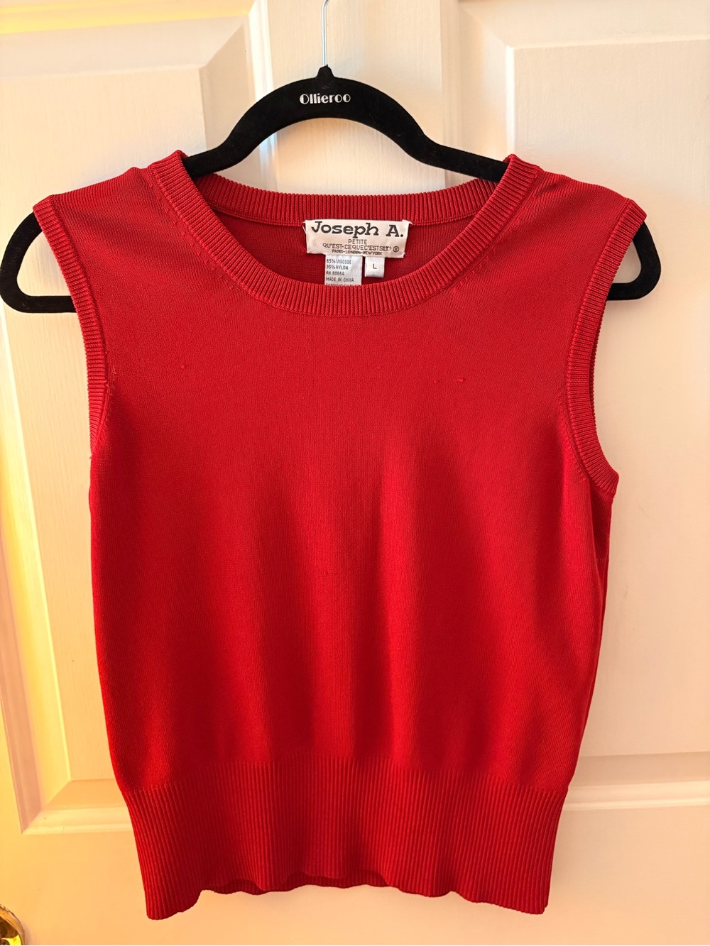 Joseph A Red Ribbed Crewneck Knit Shell
